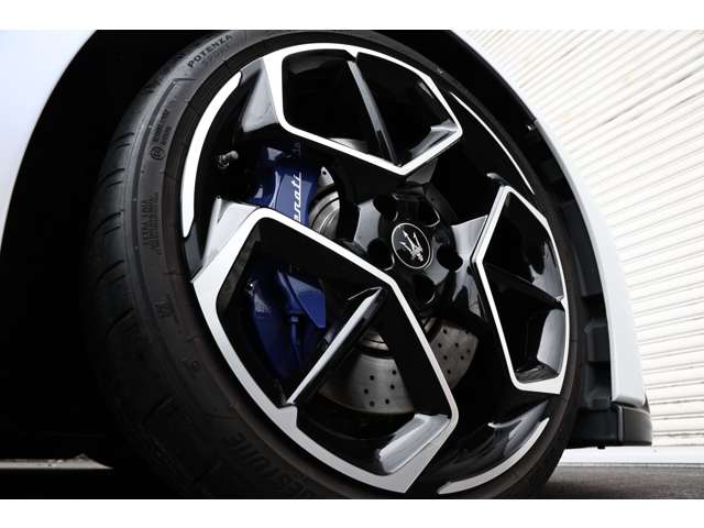 マセラティ ＭＣ２０チェロ ３．０ R6年 (東海) 99