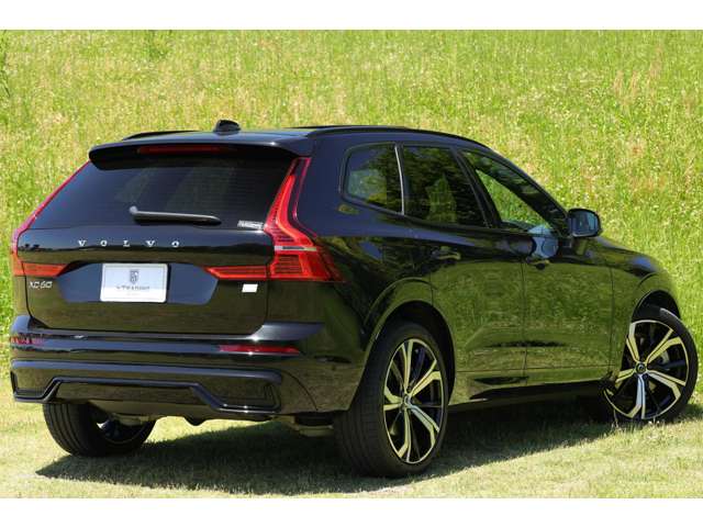 ボルボ ＸＣ６０ リチャージ アルティメット Ｔ６ ＡＷＤ プラグイン ハイブリッド ４ＷＤ R5年 (東海) 99