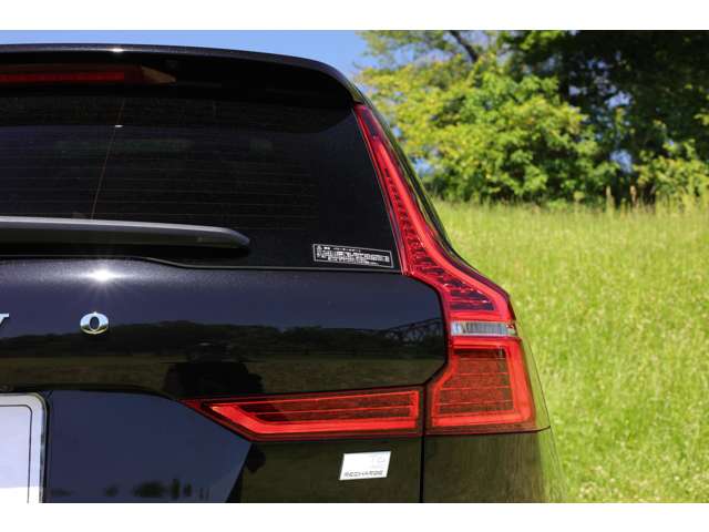 ボルボ ＸＣ６０ リチャージ アルティメット Ｔ６ ＡＷＤ プラグイン ハイブリッド ４ＷＤ R5年 (東海) 99