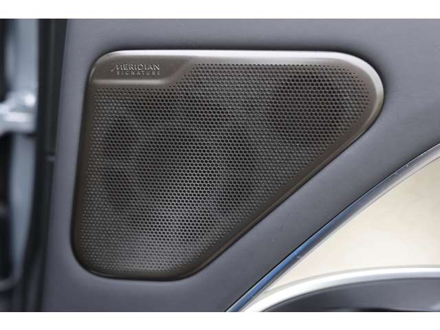 ランドローバー レンジローバー ＳＶ ４．４Ｌ Ｐ５３０ スタンダードホイールベース ４ＷＤ R5年 (東海) 99