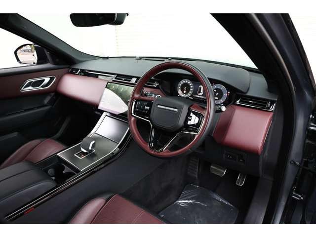 ランドローバー レンジローバーヴェラール ダイナミックＨＳＥ ２．０Ｌ Ｄ２００ ディーゼルターボ ４ＷＤ R5年 (東海) 99