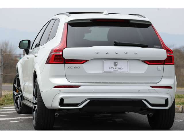 ボルボ ＸＣ６０ Ｔ８ ポールスター エンジニアード ４ＷＤ R3年 (東海) 99