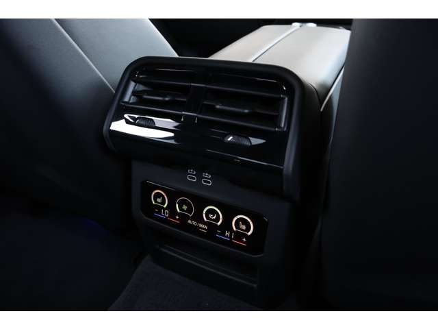 ＢＭＷ Ｍ５ ４．４ ４ＷＤ R7年 (東海) 99