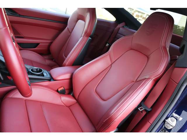 ポルシェ ９１１ カレラ４ ＧＴＳ ＰＤＫ R4年 (東海) 99