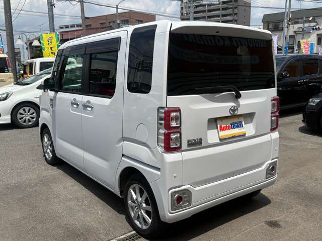 トヨタ ピクシス　メガ ６６０ Ｌ ＳＡＩＩＩ ４ＷＤ R4年 (東海) 99