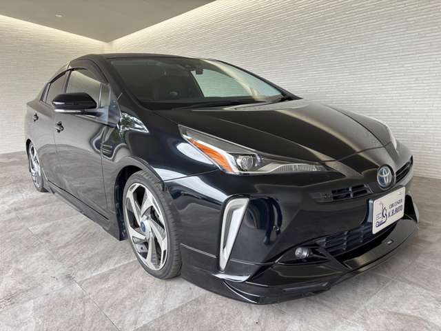 トヨタ プリウス １．８ Ａ プレミアム ツーリングセレクション R2年 (中国) 99