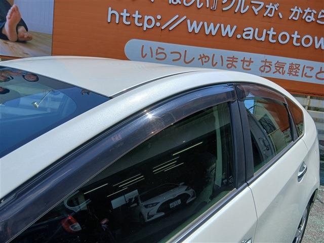 トヨタ プリウスＰＨＶ １．８ Ｓ H24年 (東海) 99