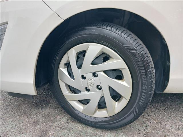 トヨタ アクア １．５ Ｓ H27年 (東海) 99