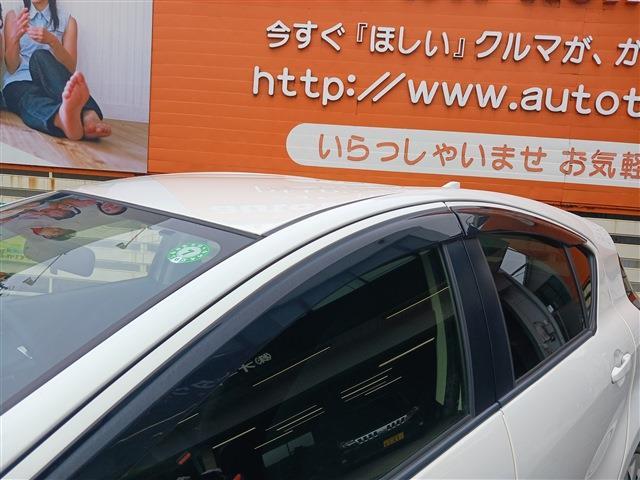 トヨタ アクア １．５ Ｓ H27年 (東海) 99