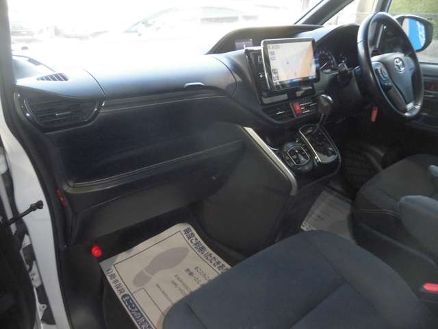 トヨタ エスクァイア ２．０ ＸＩ H27年 (東海) 99