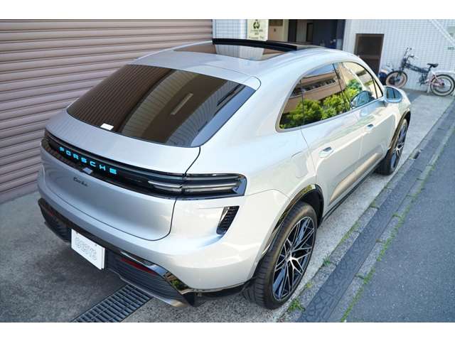 ポルシェ マカン ターボ ４ＷＤ R7年 (関東) 99