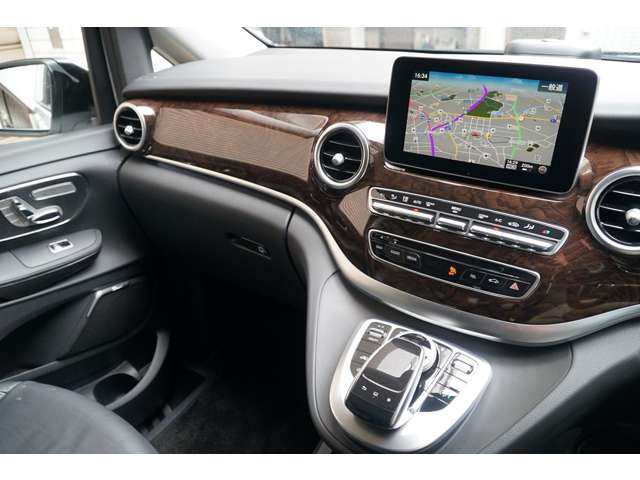 メルセデスベンツ Ｖクラス Ｖ２２０ Ｄ アバンギャルド エクストラロング ディーゼルターボ H28年 (関東) 99