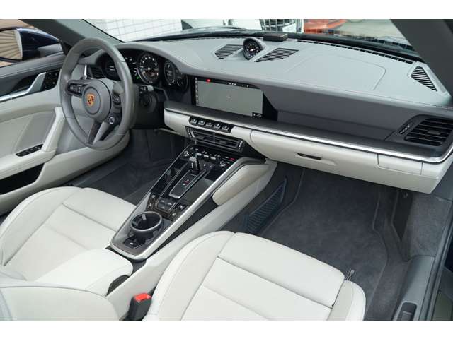 ポルシェ ９１１カブリオレ カレラ４Ｓ ＰＤＫ R3年 (関東) 99