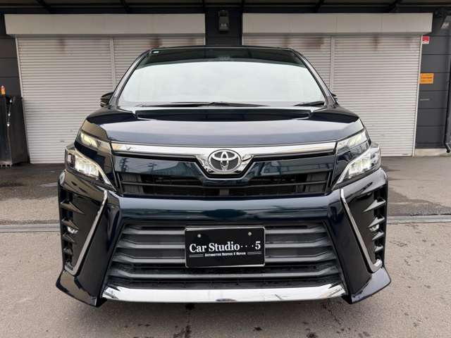 トヨタ ヴォクシー ２．０ ＺＳ H30年 (近畿) 99