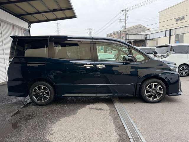 トヨタ ヴォクシー ２．０ ＺＳ H30年 (近畿) 99