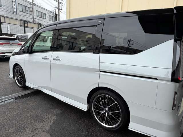 日産 セレナ １．４ Ｅ－ＰＯＷＥＲ ＡＵＴＥＣＨ R6年 (近畿) 99
