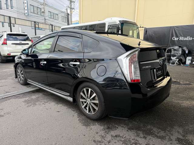 トヨタ プリウスＰＨＶ １．８ Ｇ H26年 (近畿) 99
