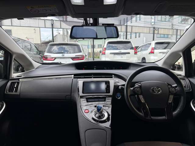 トヨタ プリウスＰＨＶ １．８ Ｇ H26年 (近畿) 99