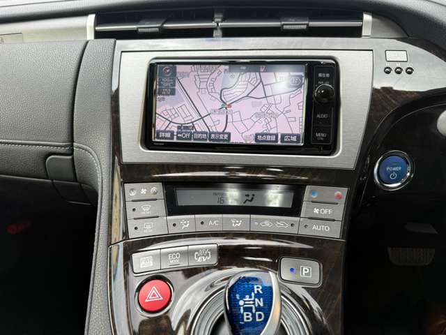 トヨタ プリウスＰＨＶ １．８ Ｇ H26年 (近畿) 99