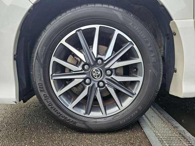 トヨタ ヴォクシー ２．０ ＺＳ 煌 H27年 (近畿) 99