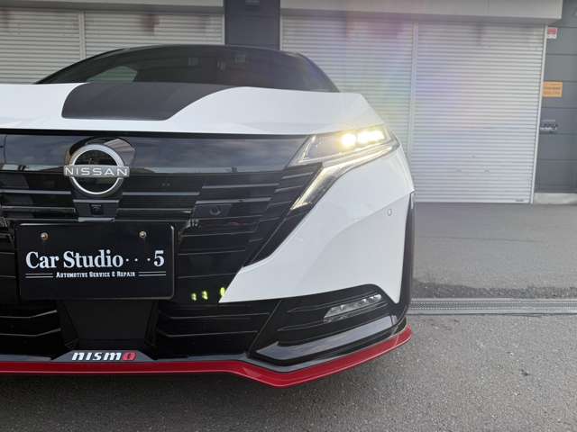 日産 ノートオーラ １．２ ＮＩＳＭＯ チューンド Ｅ－ＰＯＷＥＲ ４ＷＤ R7年 (近畿) 99