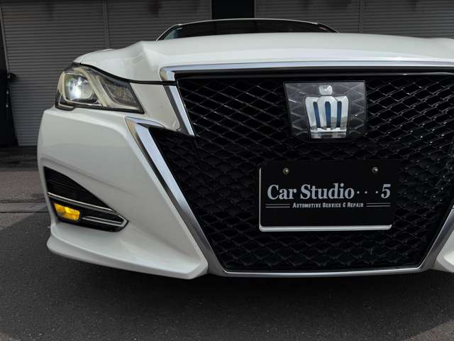 トヨタ クラウン　ハイブリッド ハイブリッド ２．５ Ｓ Ｊフロンティア H28年 (近畿) 99