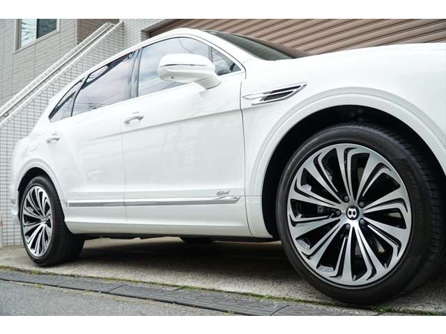 ベントレー ベンテイガ ハイブリッド ４ＷＤ R4年 (関東) 99