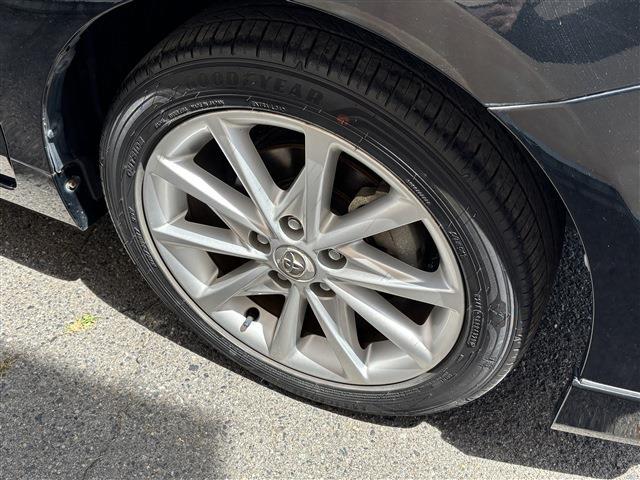 トヨタ プリウスΑ １．８ Ｓ ツーリングセレクション H26年 (東海) 99