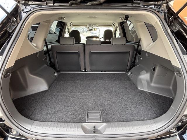 トヨタ プリウスΑ １．８ Ｓ ツーリングセレクション H26年 (東海) 99