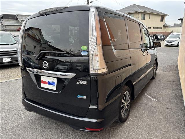 日産 セレナ ２．０ ハイウェイスター Ｖセレクション＋ＳＡＦＥＴＹ Ｓ－ＨＹＢＲＩＤ H27年 (東海) 99