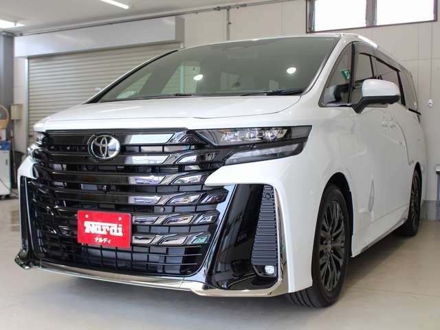 トヨタ ヴェルファイア　ハイブリッド ハイブリッド ２．５ Ｚプレミア Ｅ－ＦＯＵＲ ４ＷＤ R7年 (四国) 99