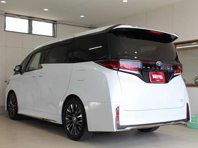 トヨタ ヴェルファイア　ハイブリッド ハイブリッド ２．５ Ｚプレミア Ｅ－ＦＯＵＲ ４ＷＤ R7年 (四国) 99