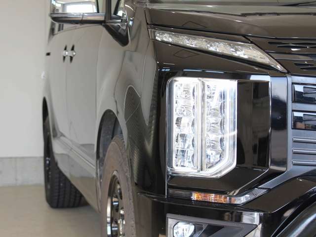 三菱 デリカ　Ｄ：５ ２．２ Ｐ ディーゼルターボ ４ＷＤ R1年 (四国) 99