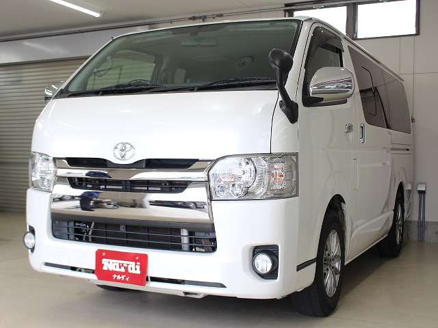 トヨタ ハイエースバン ３．０ スーパーＧＬ ロング ディーゼルターボ H27年 (四国) 99
