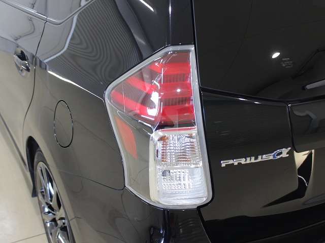 トヨタ プリウスΑ １．８ Ｓ ツーリングセレクション Ｇ'Ｓ H27年 (四国) 99