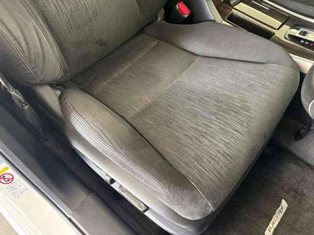 ホンダ アコード　ハイブリッド ２．０ ＬＸ H26年 (九州・沖縄) 99