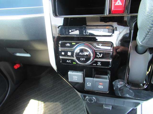 トヨタ ルーミー １．０ カスタム Ｇ ４ＷＤ R5年 (北海道) 99