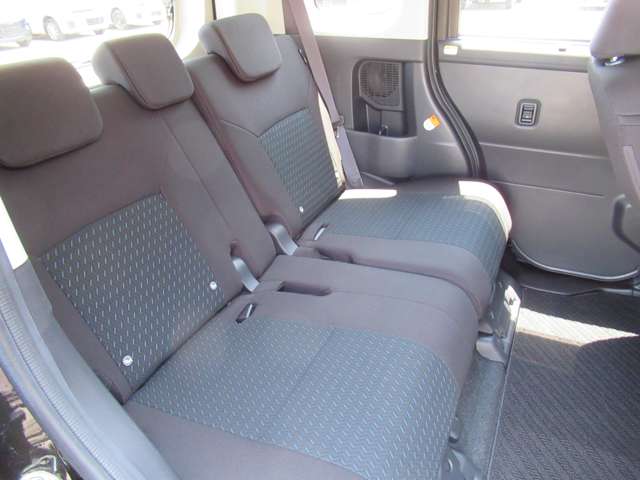 トヨタ ルーミー １．０ カスタム Ｇ ４ＷＤ R5年 (北海道) 99