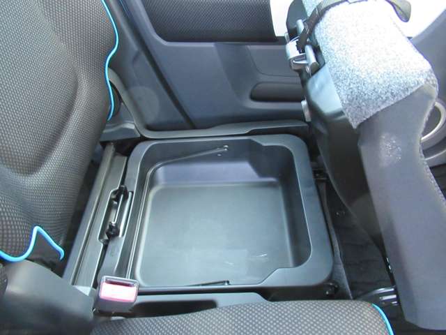 マツダ フレアクロスオーバー ６６０ ＸＧ ４ＷＤ H27年 (北海道) 99