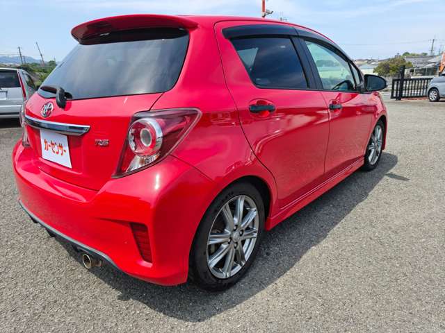 トヨタ ヴィッツ １．５ ＲＳ H23年 (近畿) 99