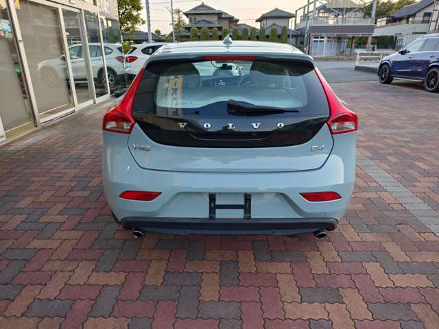 ボルボ Ｖ４０ Ｄ４ アマゾンブルー エディション ディーゼルターボ H29年 (関東) 99