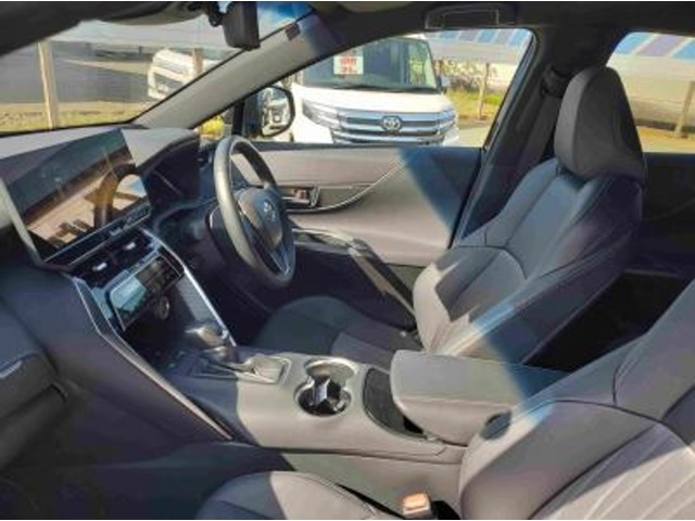 トヨタ ハリアー　ハイブリッド ２．５ ハイブリッド Ｅ－ＦＯＵＲ Ｇ ４ＷＤ R7年 (甲信越・北陸) 99
