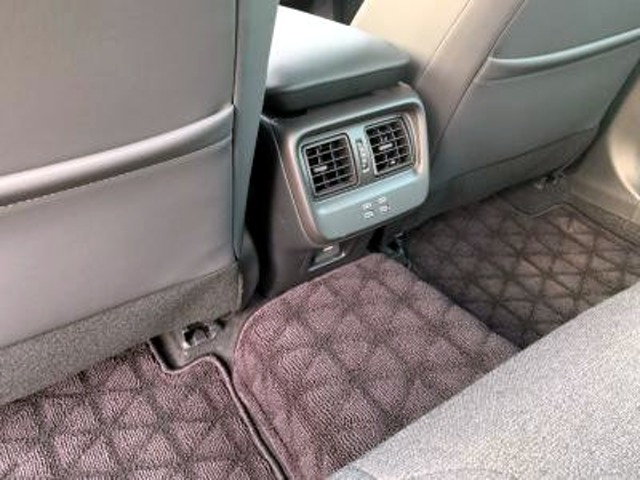 トヨタ クラウン　クロスオーバー　ハイブリッド ２．５ Ｇ Ｅ－ＦＯＵＲ ４ＷＤ R5年 (甲信越・北陸) 99