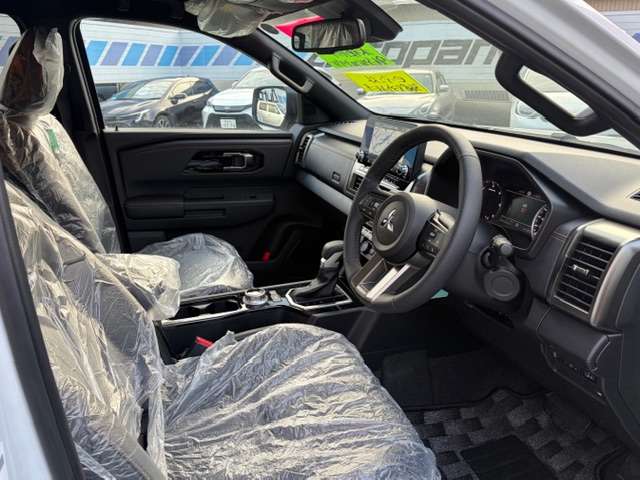 三菱 トライトン ２．４ ＧＳＲ ディーゼルターボ ４ＷＤ R7年 (甲信越・北陸) 99