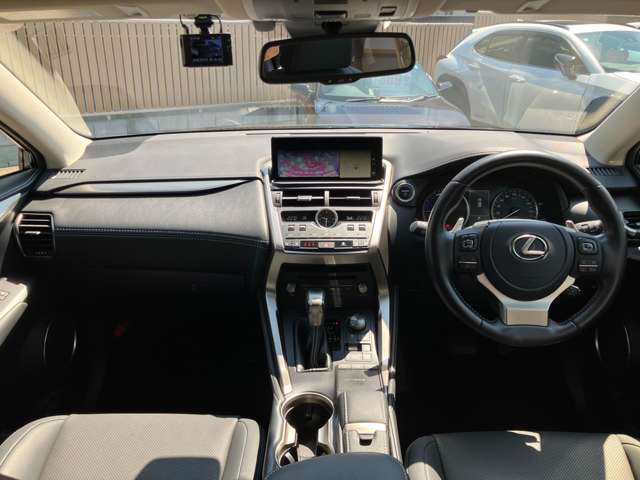 レクサス ＮＸ３００ｈ スパイス＆シック R3年 (関東) 99