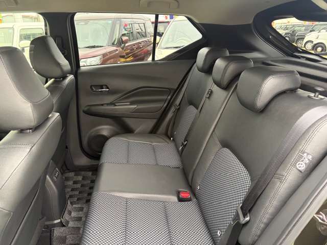 日産 キックス １．２ Ｘ ＦＯＵＲ ９０周年記念車 （Ｅ－ＰＯＷＥＲ） ４ＷＤ R7年 (甲信越・北陸) 99