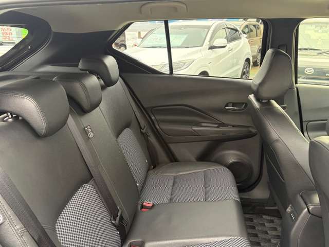 日産 キックス １．２ Ｘ ＦＯＵＲ ９０周年記念車 （Ｅ－ＰＯＷＥＲ） ４ＷＤ R7年 (甲信越・北陸) 99