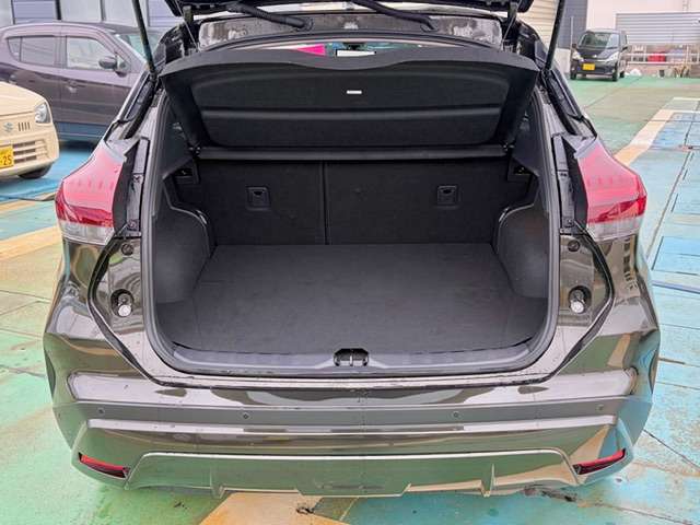日産 キックス １．２ Ｘ ＦＯＵＲ ９０周年記念車 （Ｅ－ＰＯＷＥＲ） ４ＷＤ R7年 (甲信越・北陸) 99
