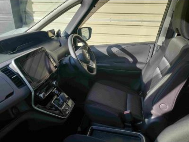 日産 セレナ １．２ Ｅ－ＰＯＷＥＲ ハイウェイスター Ｖ R3年 (甲信越・北陸) 99