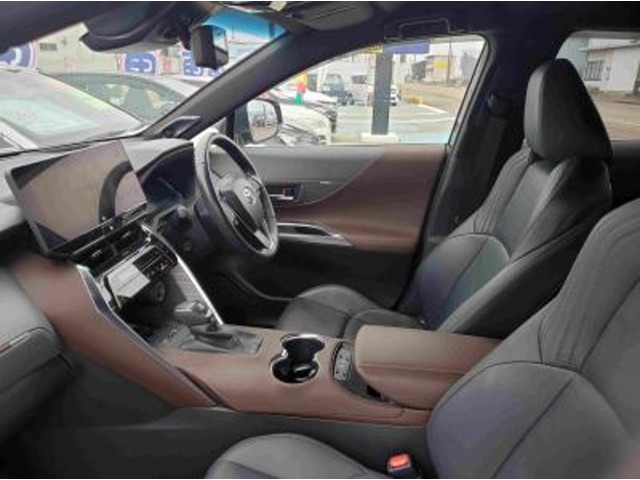 トヨタ ハリアー　ハイブリッド ２．５ ハイブリッド Ｅ－ＦＯＵＲ Ｚ レザーパッケージ ４ＷＤ R5年 (甲信越・北陸) 99